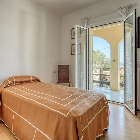 Дом отдыха House In With Pool Near La Punta Росас